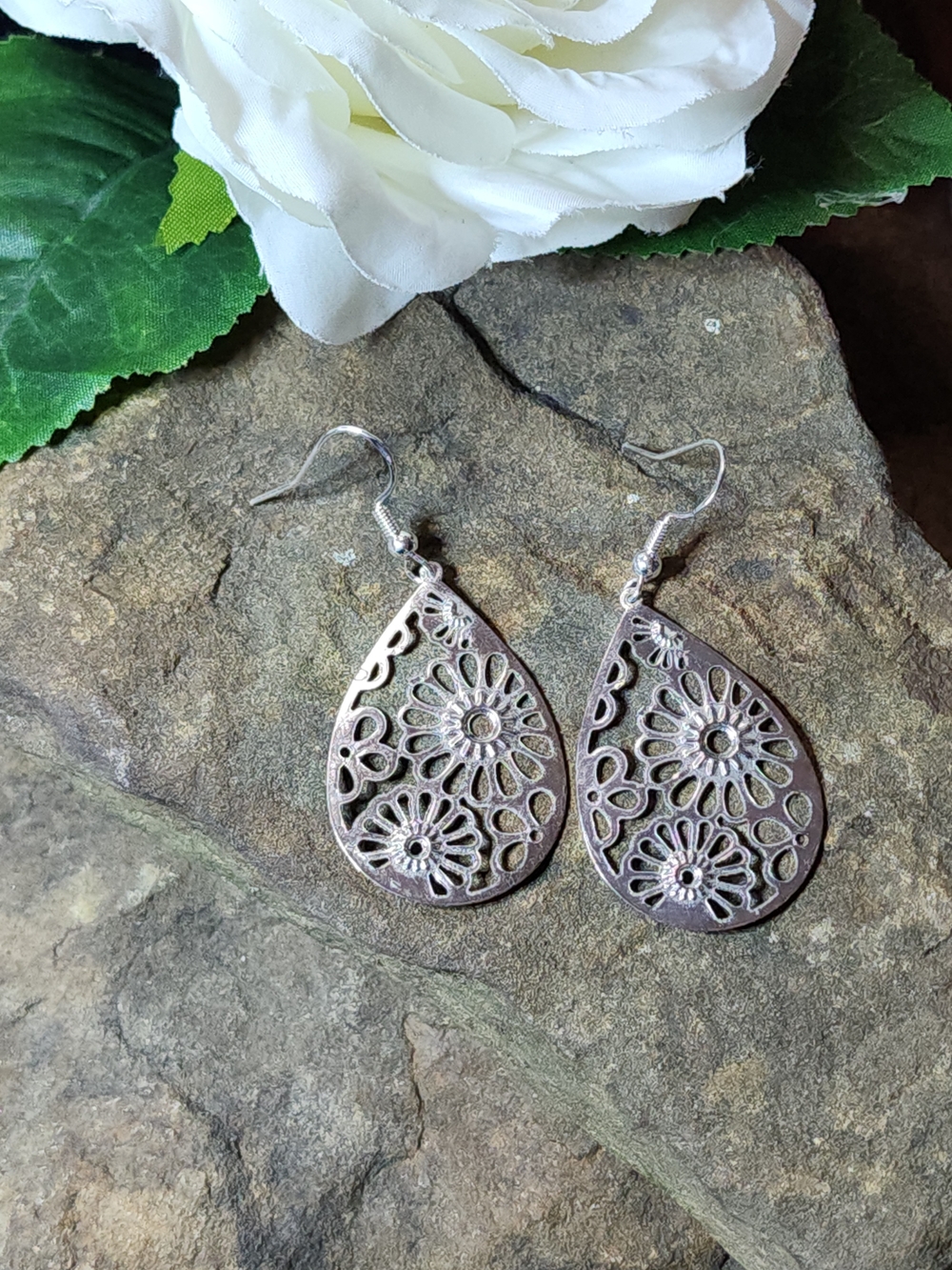 Silver Tone Floral Filigree Teardrop Earrings - Elegant Women Jewelry